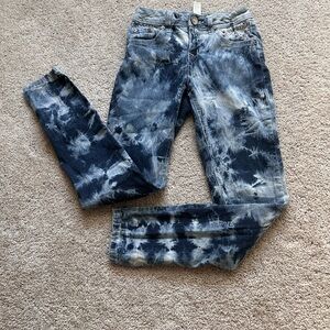 Girls Acid Wash Tie-Dye Skinny Jeans - Embossed with Gold & Silver Studs.Size10S
